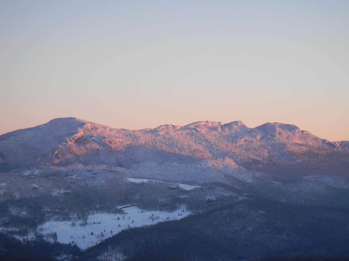 Top Of The Beech Inn บีชเมาน์เทน ภายนอก รูปภาพ