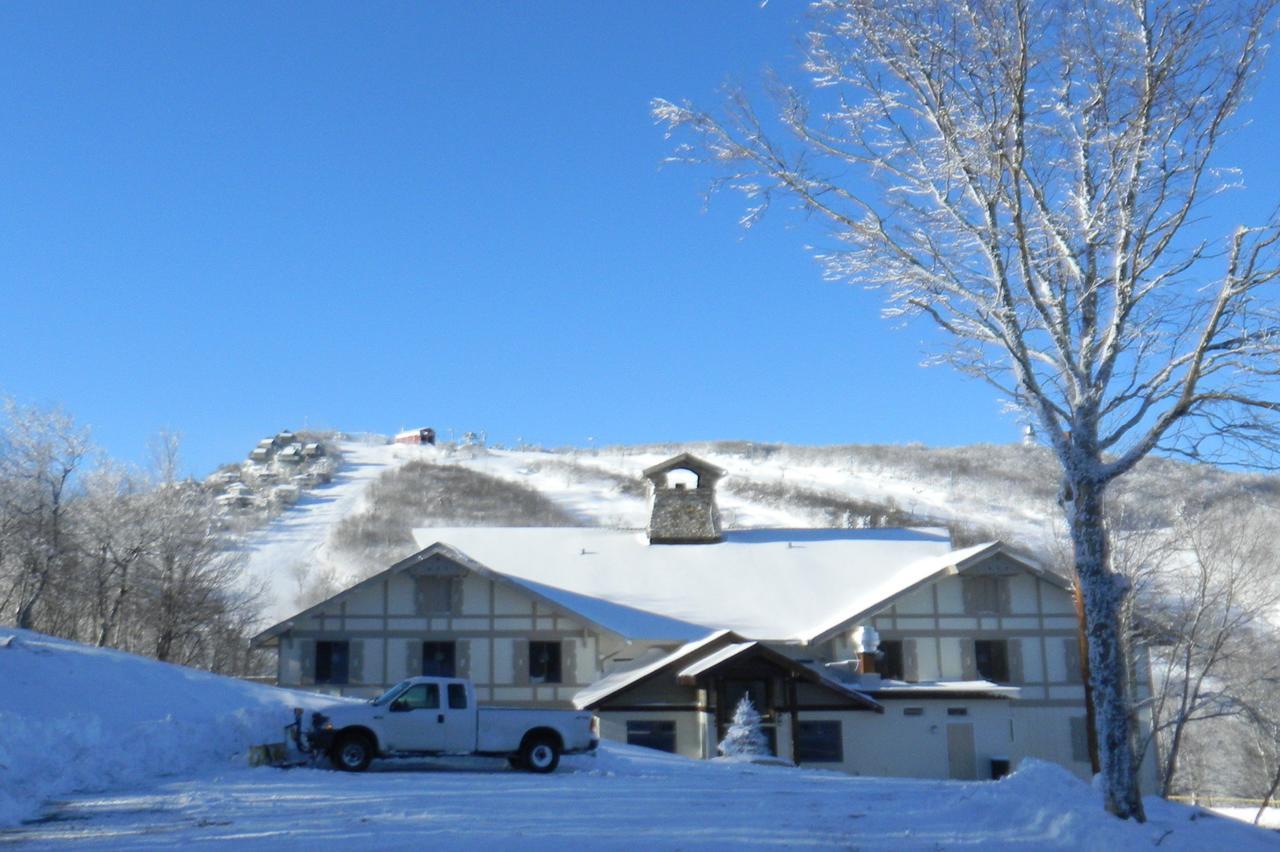 Top Of The Beech Inn บีชเมาน์เทน ภายนอก รูปภาพ
